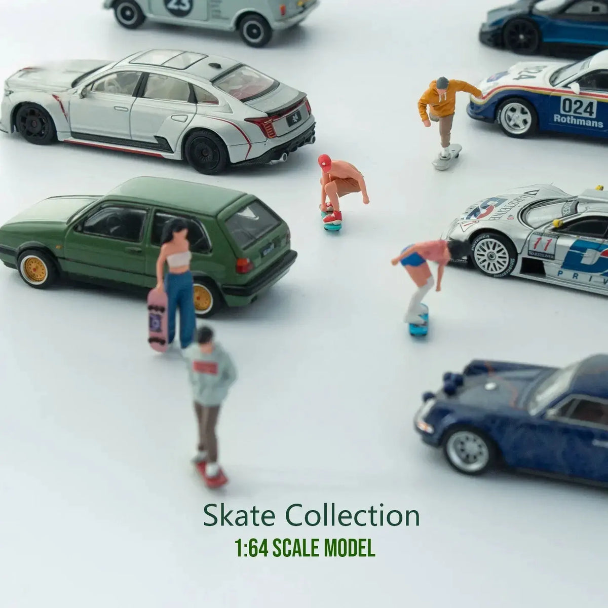 1:64 Street Life Miniature Figure Set
