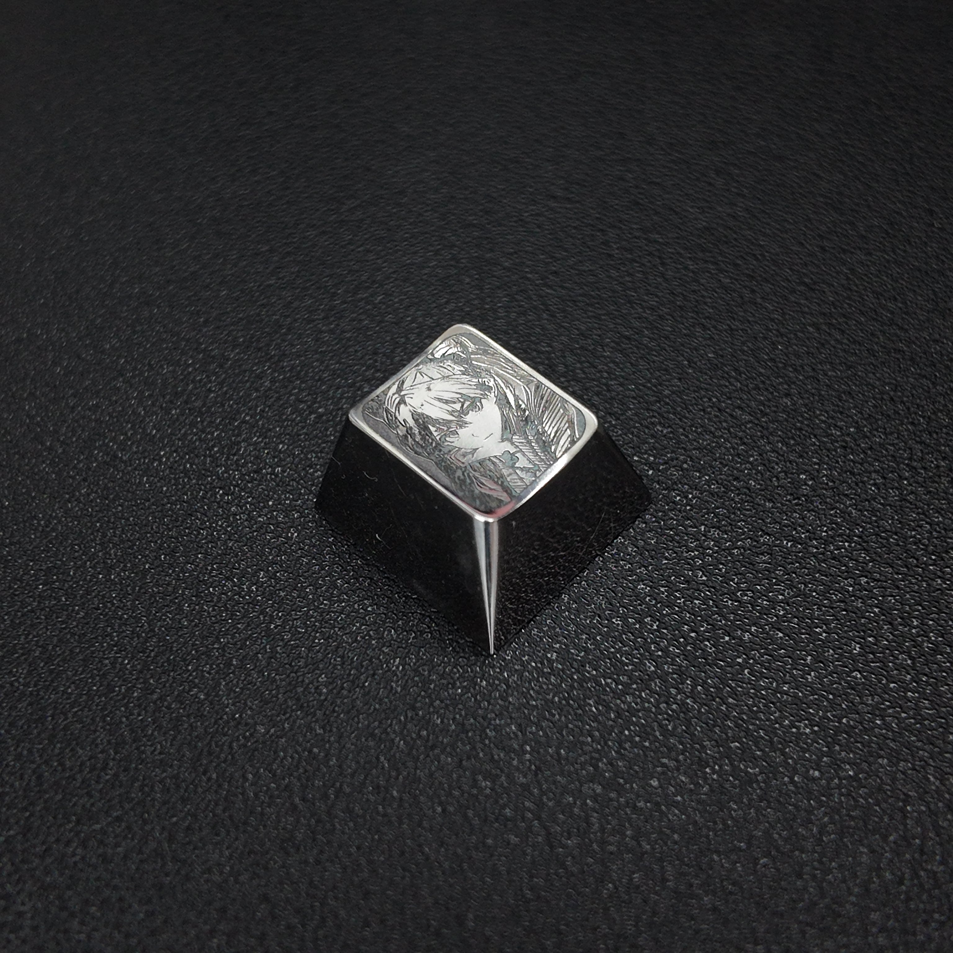 ASUKA LANGLEY SORYU Titanium Keycap | Collectible Artisan Keycap