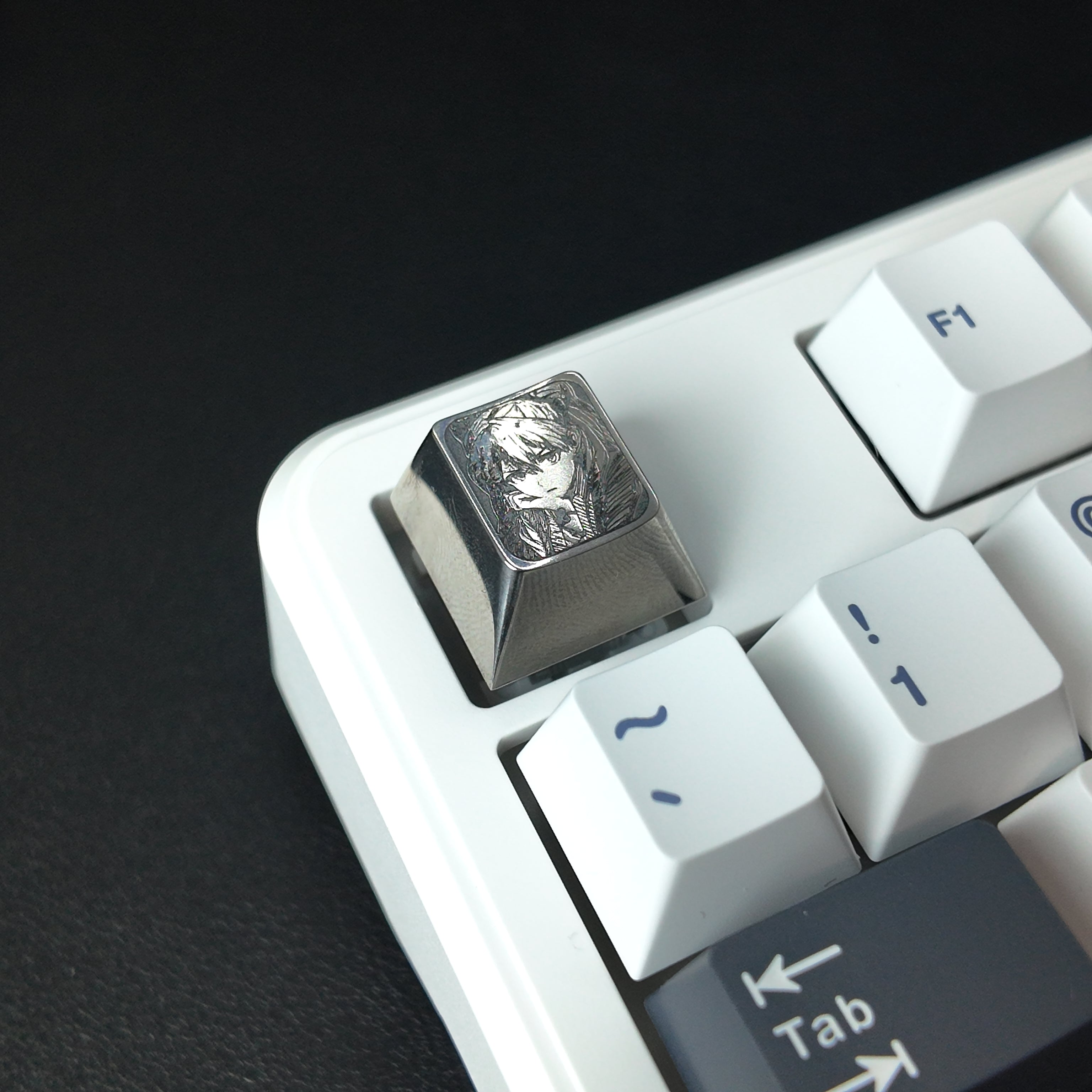 ASUKA LANGLEY SORYU Titanium Keycap | Collectible Artisan Keycap