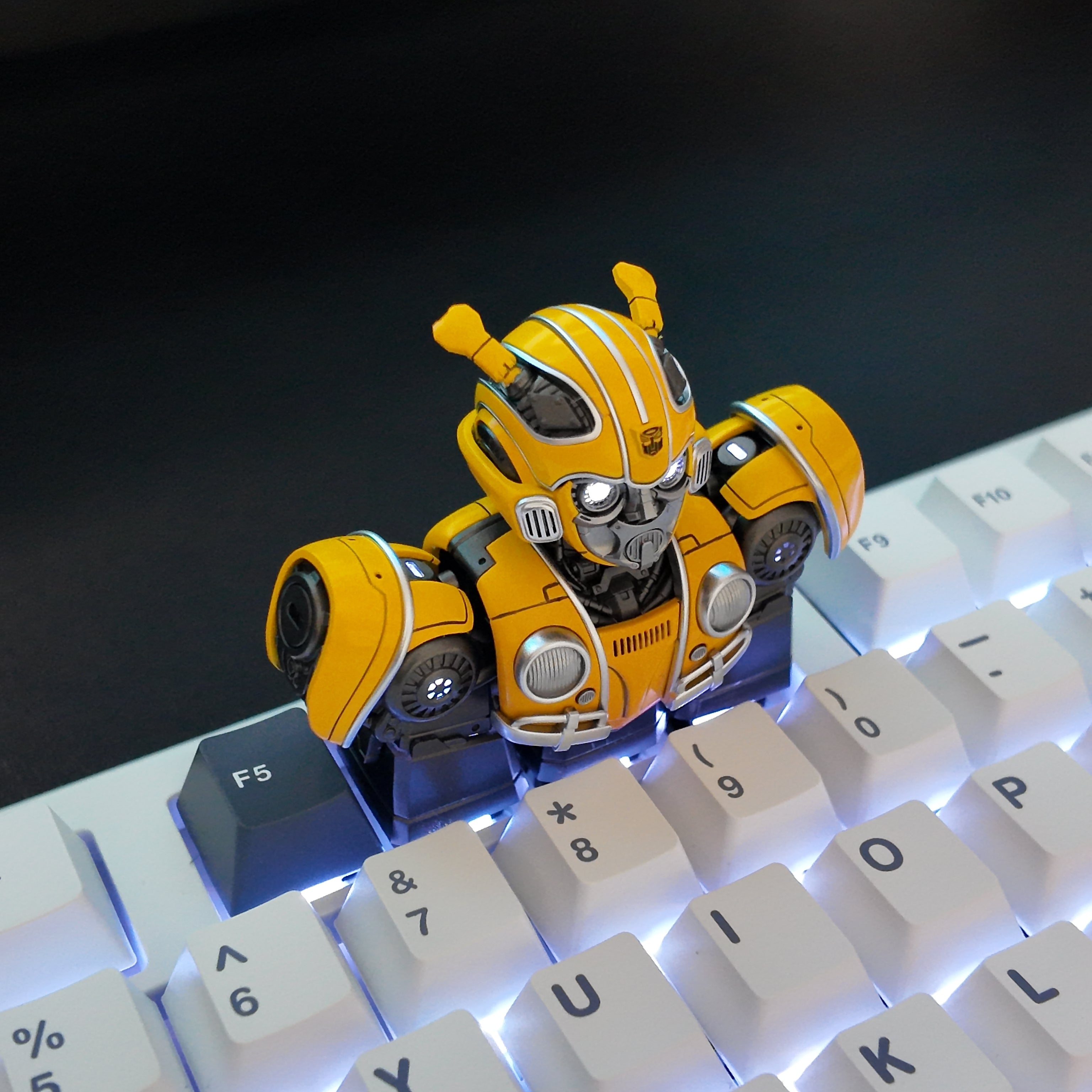 Transformers Bumblebee artisan keycap handmade resin