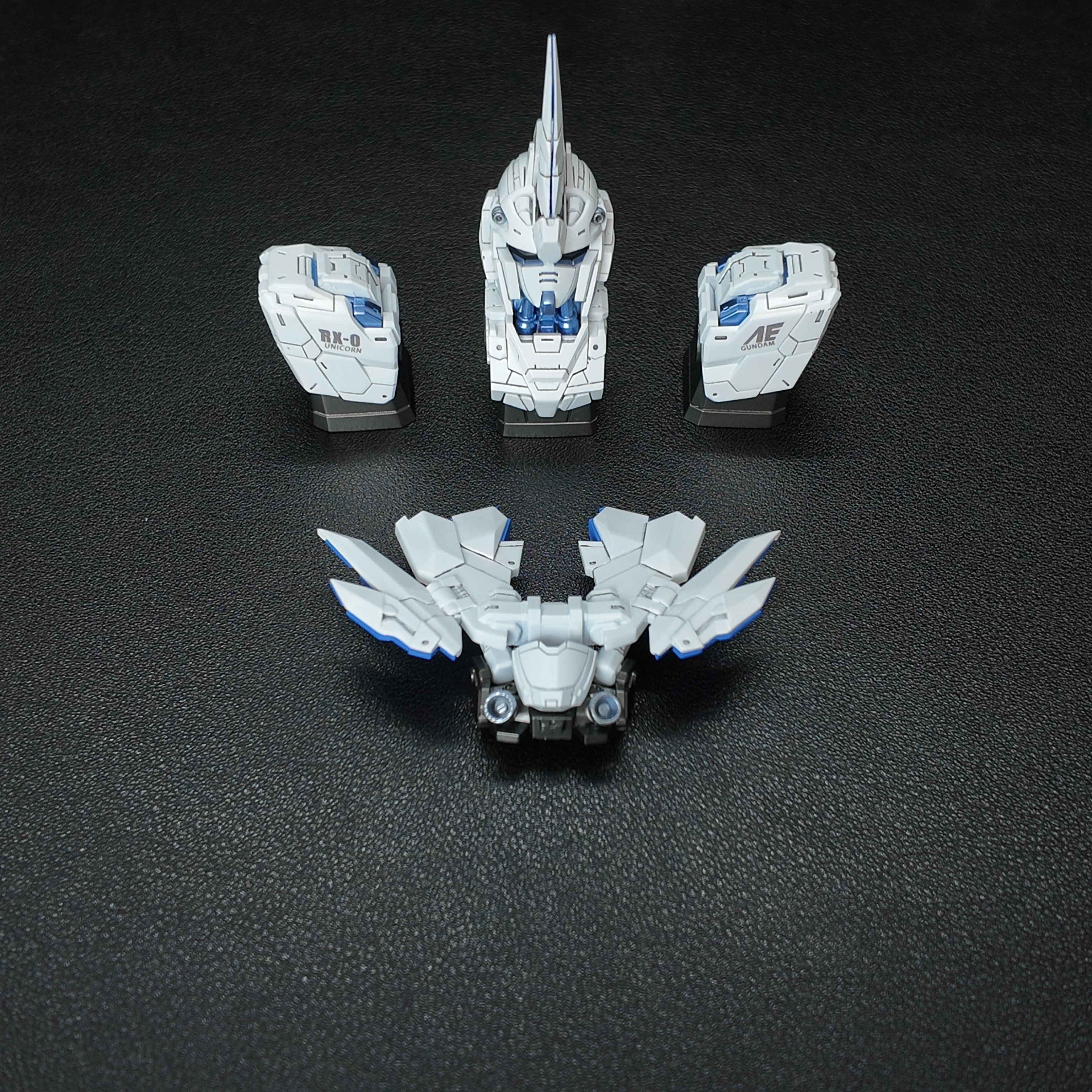 Unicorn Gundam Transformable Resin Keycap | Collectible Artisan Keycap