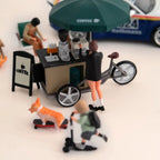 1:64 Street Life Miniature Figure Set