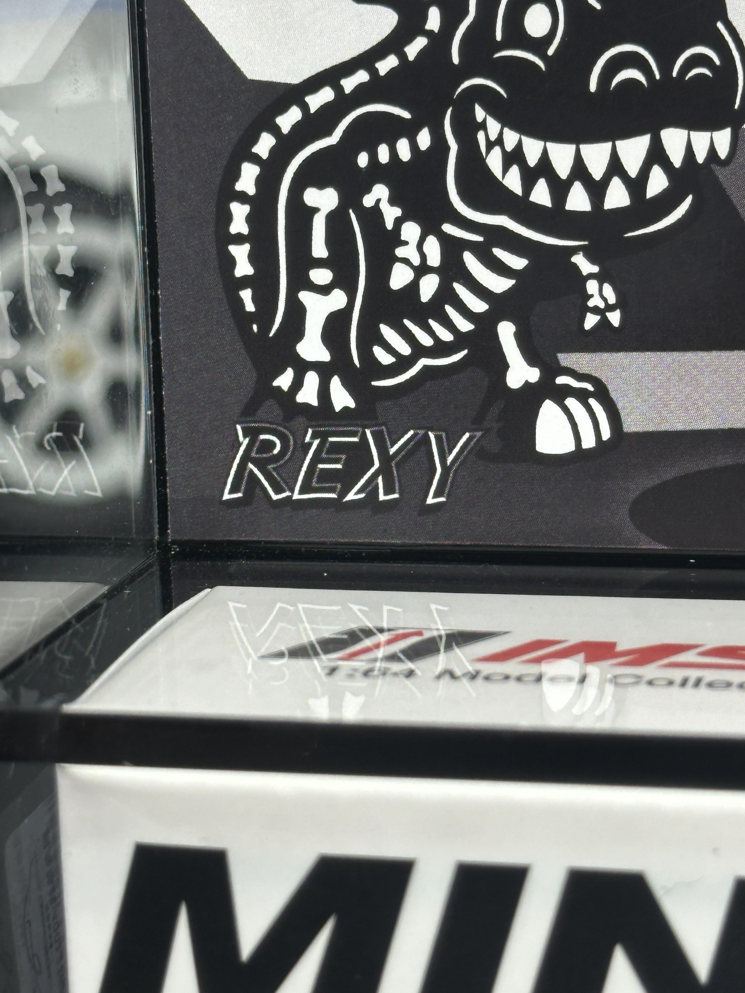 #77 Skeleton Rexy