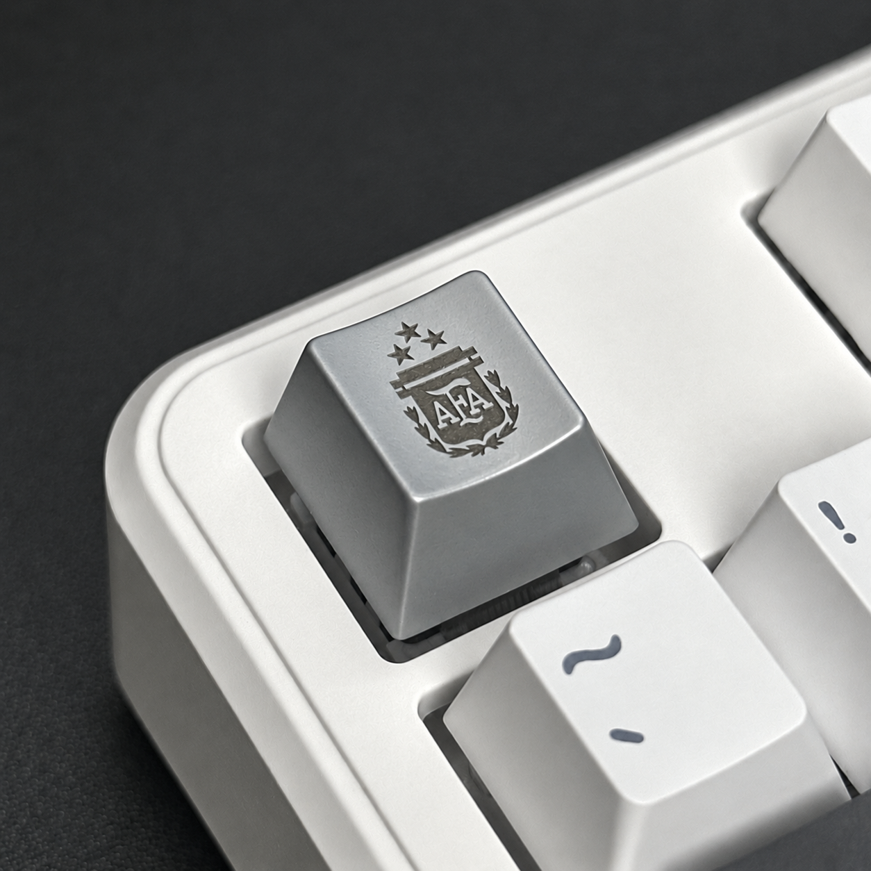 Argentina Crest Metal Artisan Keycap |  Collectible Artisan Keycap