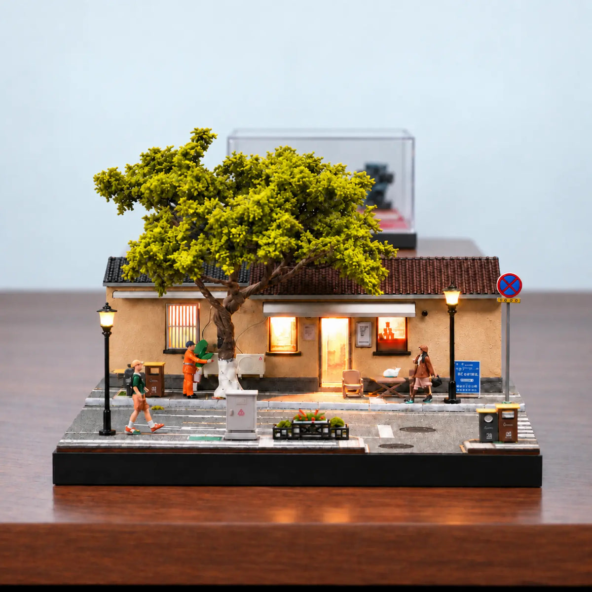 Guling Cafe Display Diorama