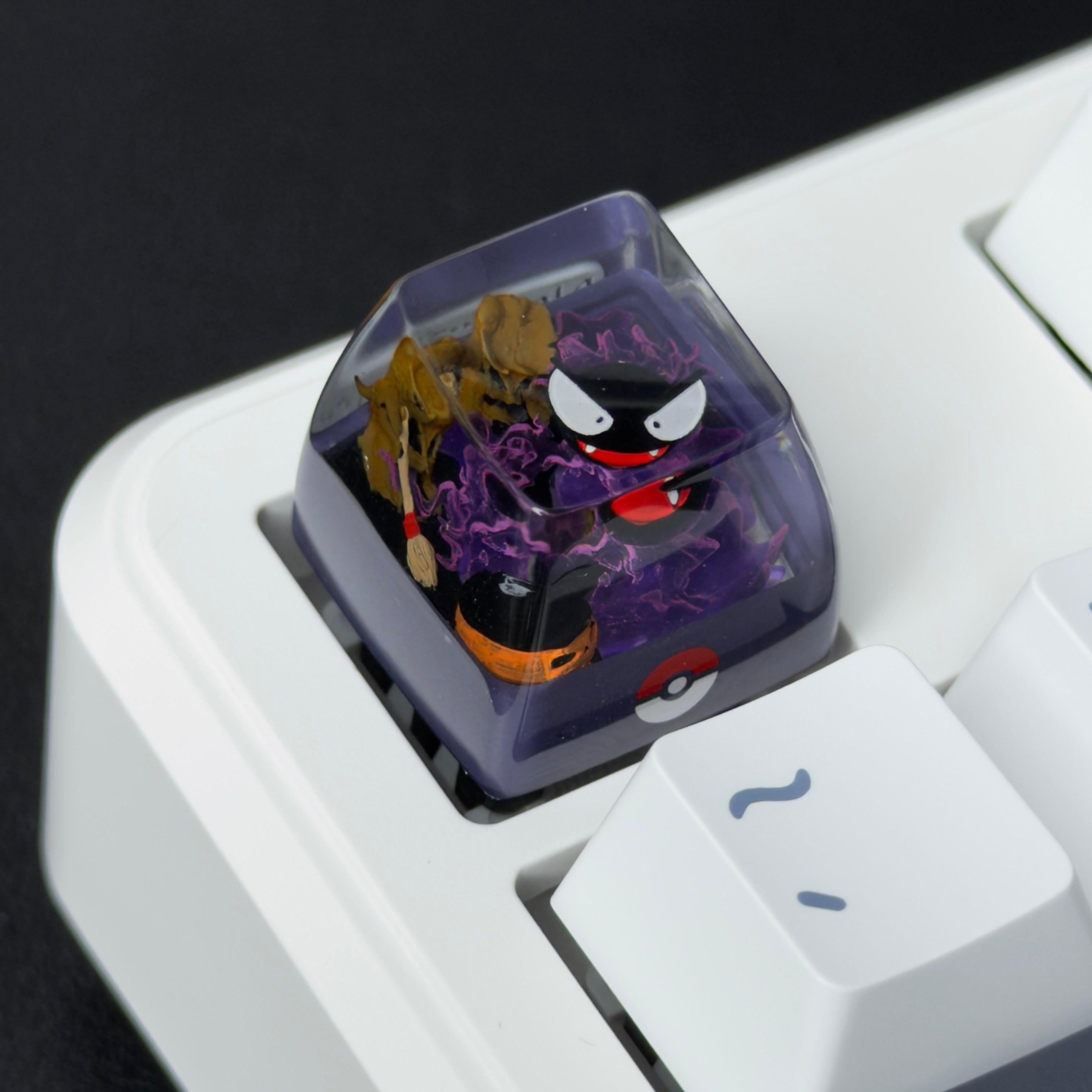 GASTLY Resin Keycap | Collectible Artisan Keycap