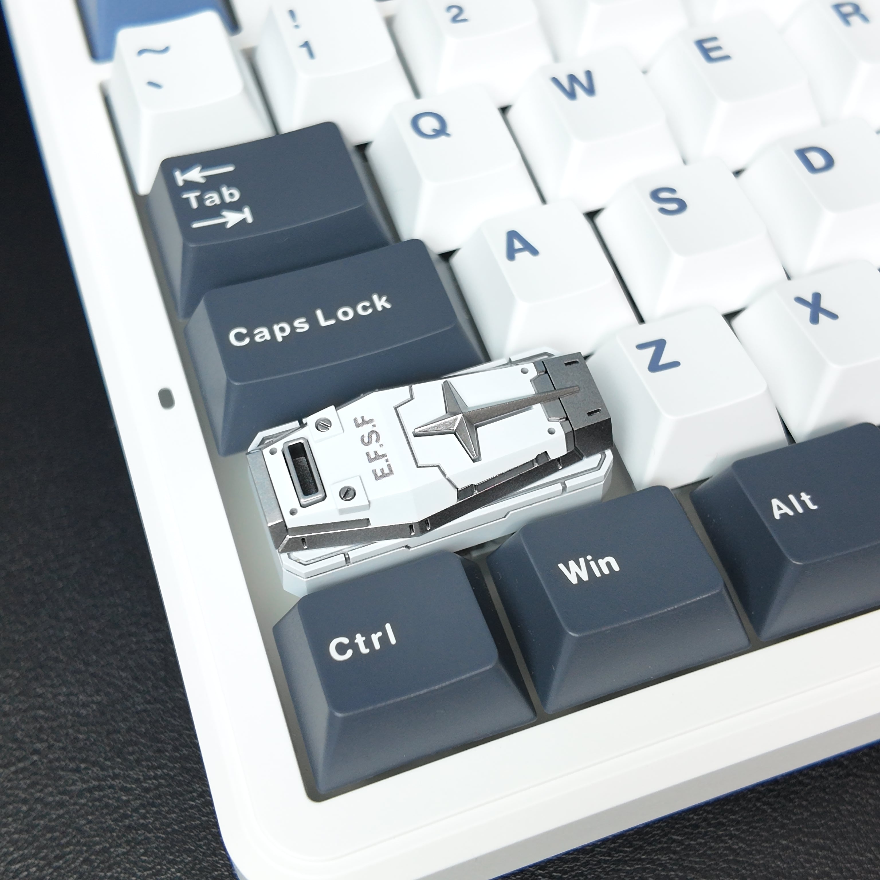 RX-78-2 Gundam Shield Resin Keycap | Collectible Artisan Keycap