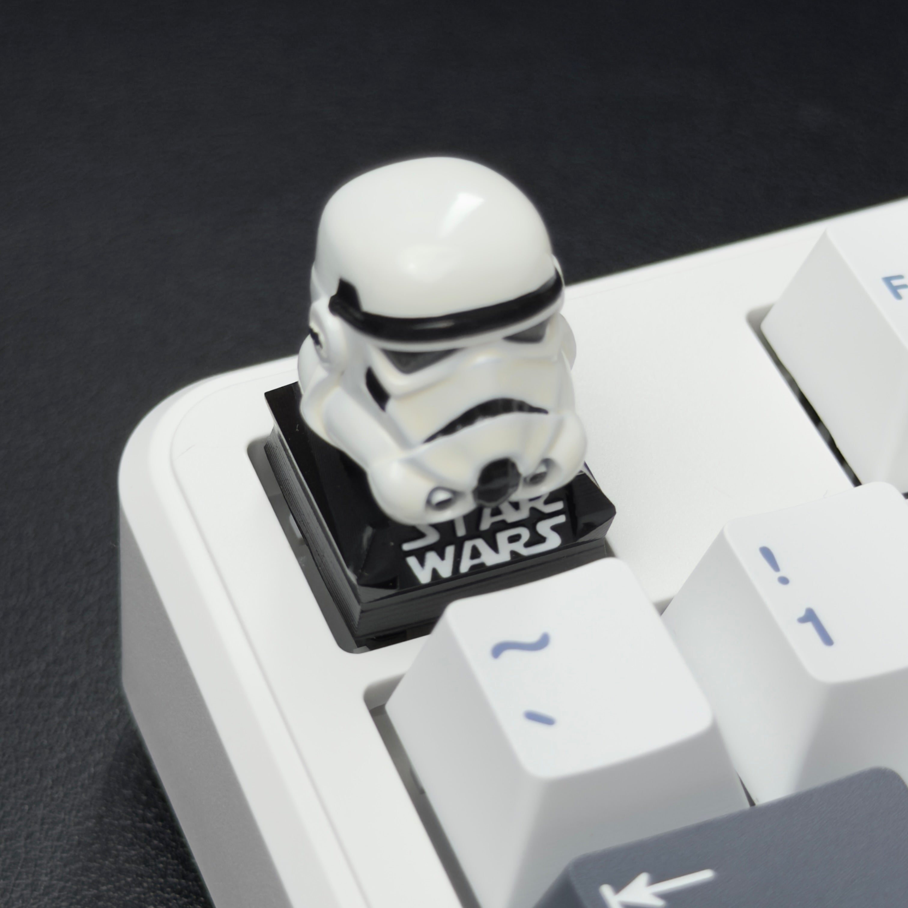 Stormtrooper Helmet 3D Artisan Keycap – Resin Collectible
