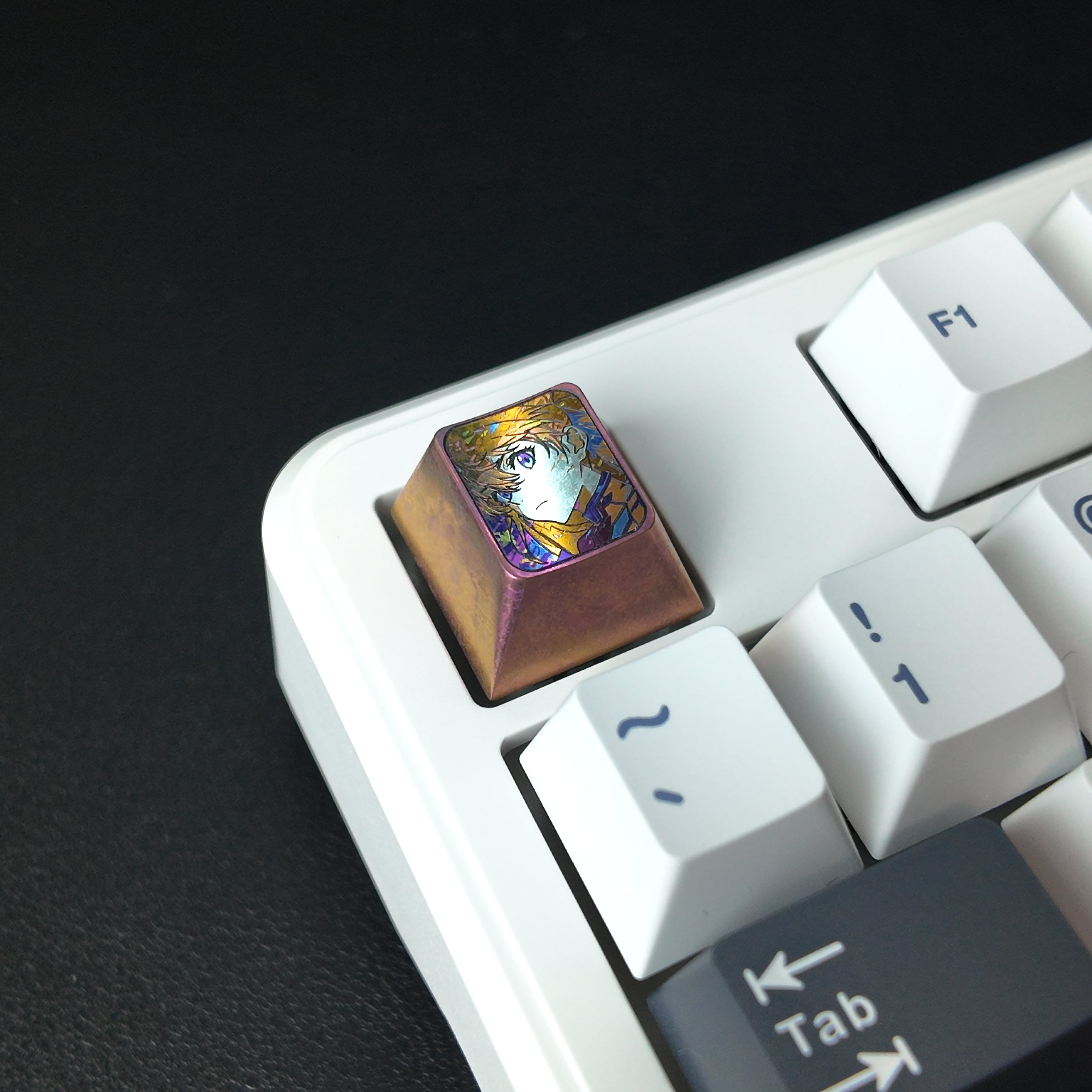ASUKA LANGLEY SORYU Titanium Keycap |  Collectible Artisan Keycap